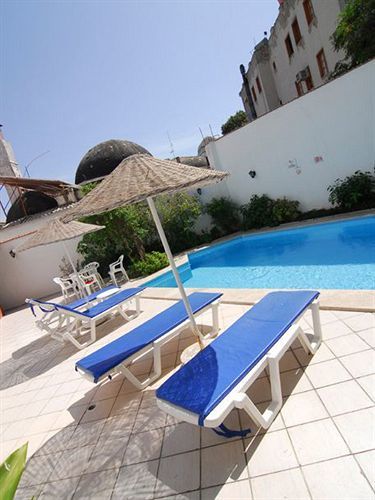 Akdeniz Apart Hotel Кушадасы Экстерьер фото